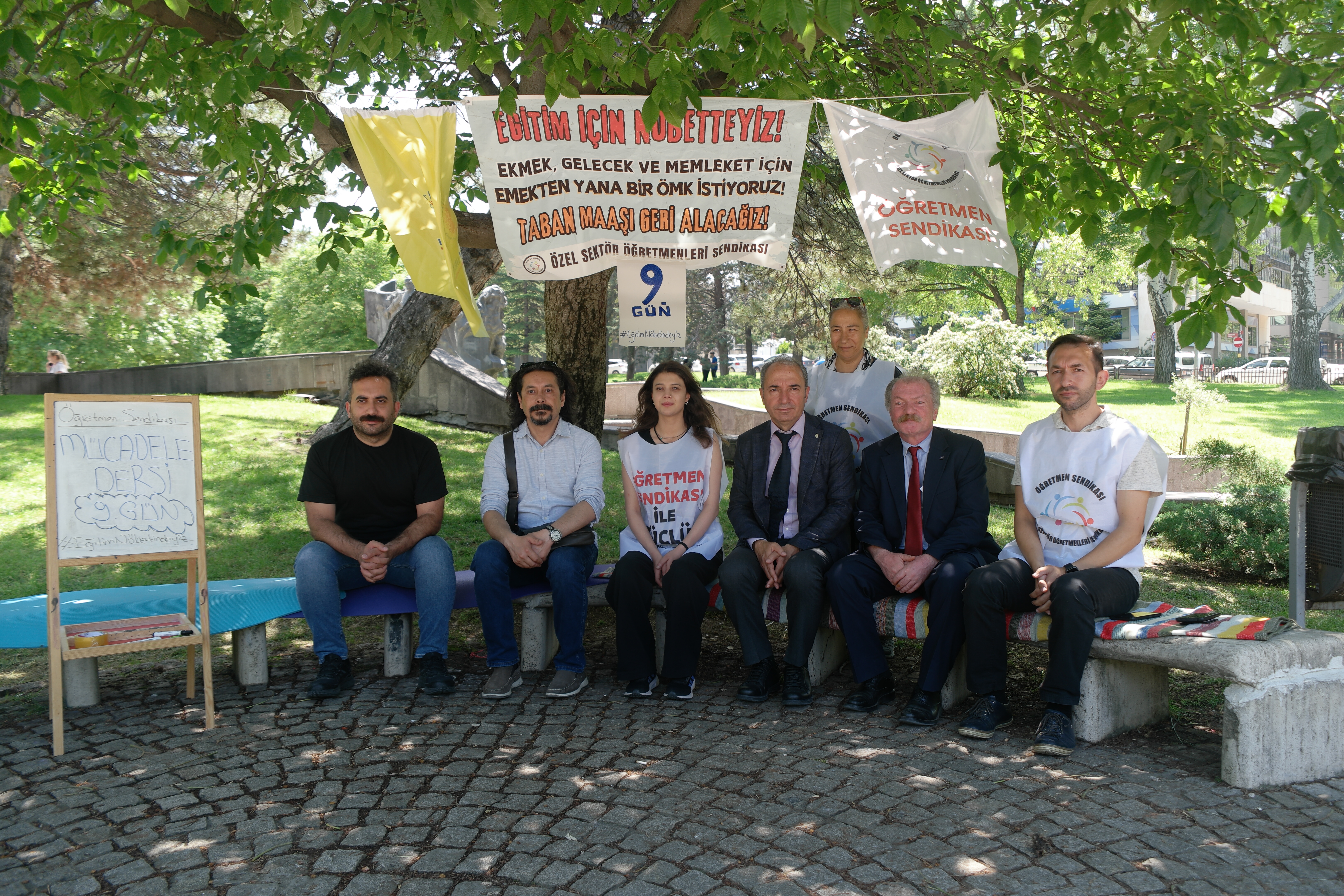 ÖZEL SEKTÖR ÖĞRETMENLERİ SENDİKASI’NA DESTEK VERDİK