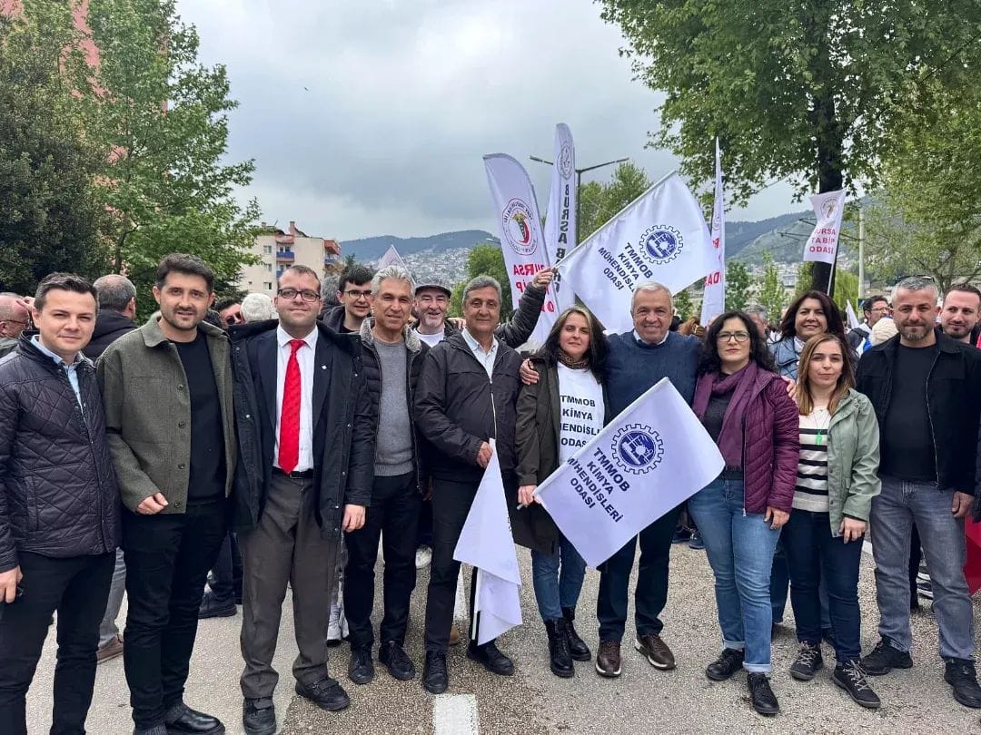 BURSA’DA 1 MAYIS COŞKUYLA KUTLANDI.