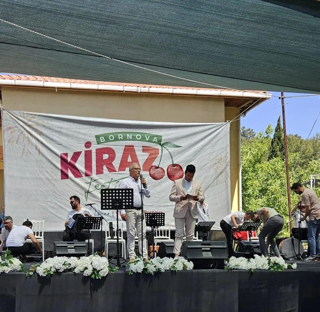 BORNOVA KİRAZ FESTİVALİNE KATILDIK.