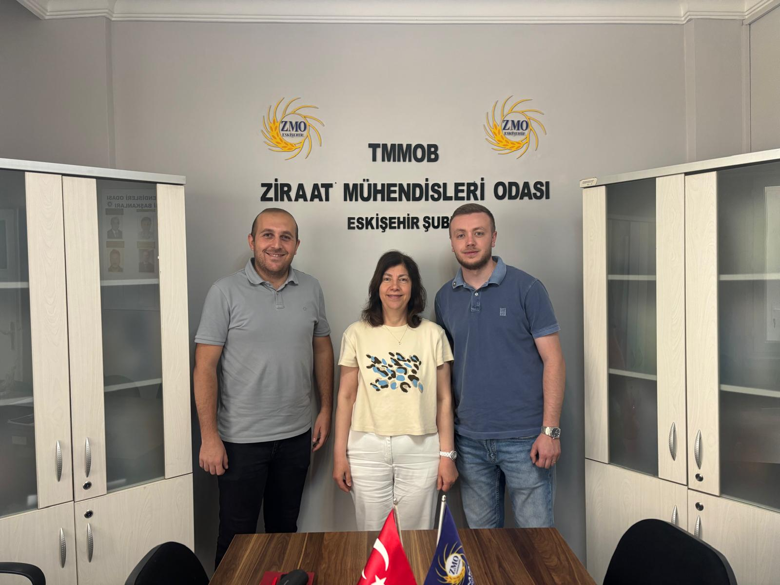 YENİ ÜYE ROZET TAKDİMİ