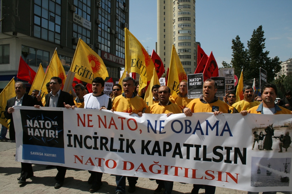 NATO KURULUŞUNUN 60. YILDÖNÜMÜNDE ADANA&#8217;DA PROTESTO EDİLDİ.