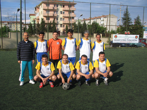 EDİRNE'DE FUTBOL TURNUVASINDA BİRİNCİ OLDUK