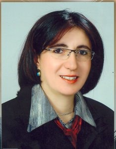 ACIMIZ BÜYÜK, MESLEKTAŞIMIZ PROF. DR. LALE OZMAN EFE DEPREMDE VEFAT ETTİ